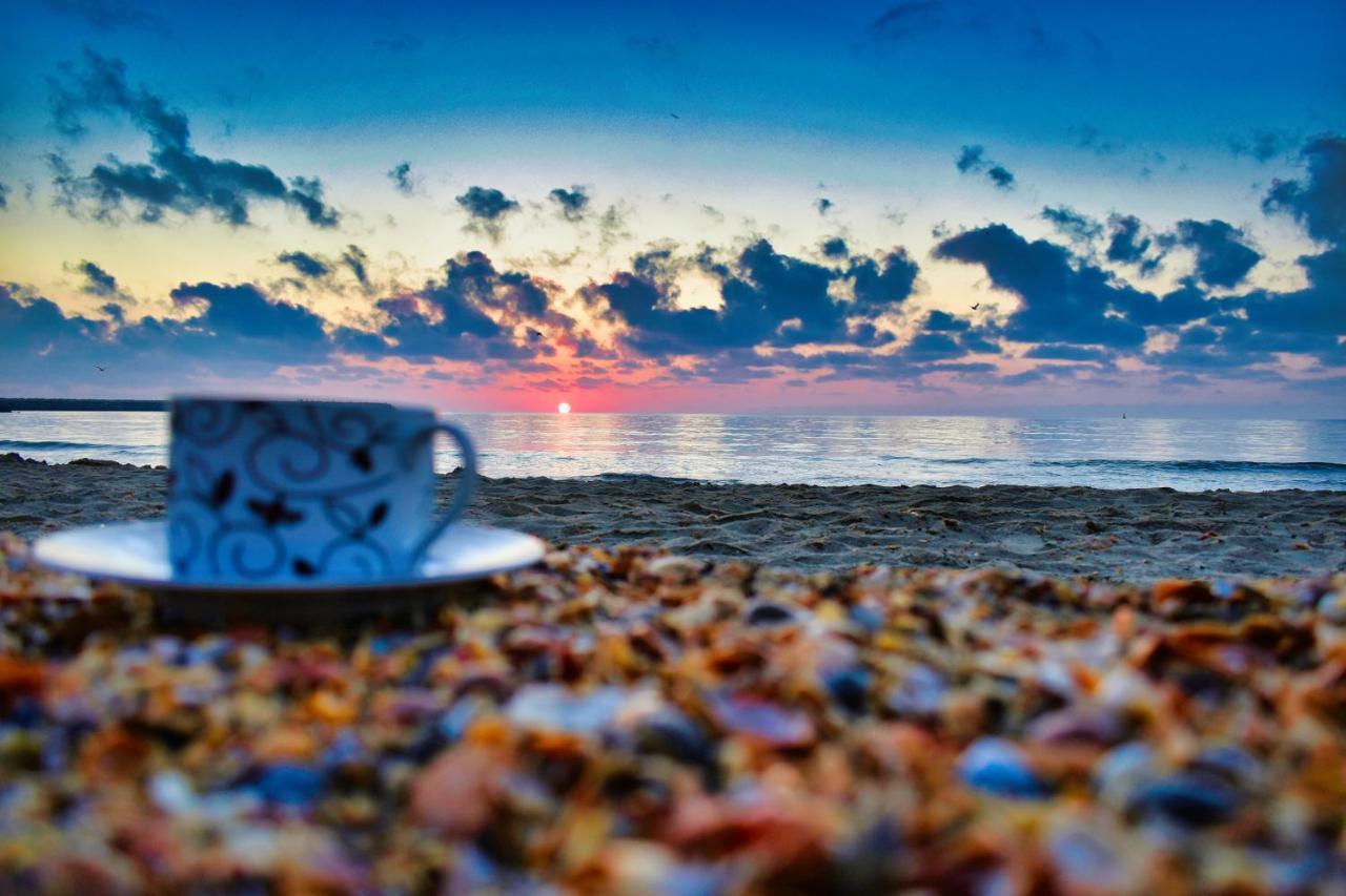 コンスタンツァSunrise By The Seaアパートメント エクステリア 写真